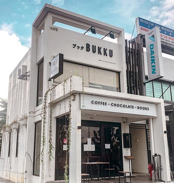 Bukku Cafe
